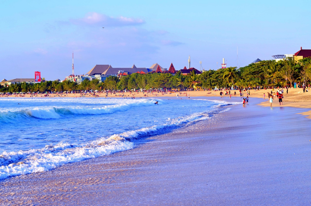 Strandurlaub in Asien? Auf der Insel Bali? Aber du weißt nicht so recht wo? In diesem Beitrag erfährst du das Wichtigste über die besten Strände von Bali.